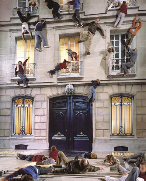 Leandro Erlich, Bâtiment, 2004, Nuit Blanche, Paris, France